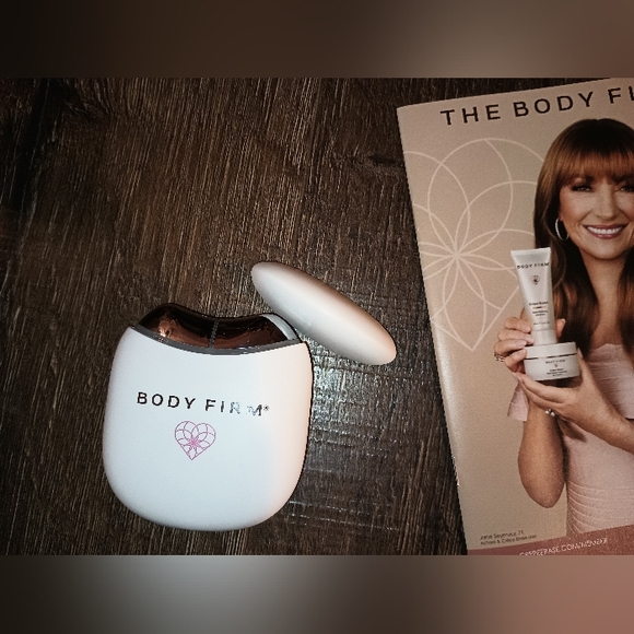 Crepe Erase Body Firm Set - Picture 8 of 8